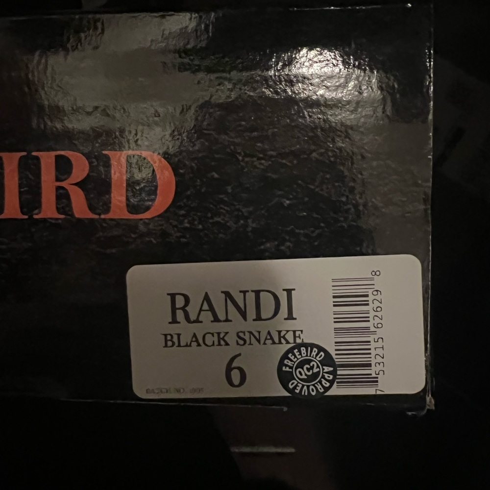 FREEBIRD Randi Black Snake in Size 6 - Picture 11 of 11
